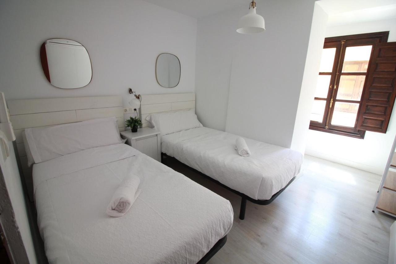 Zahira Suites Гранада Экстерьер фото