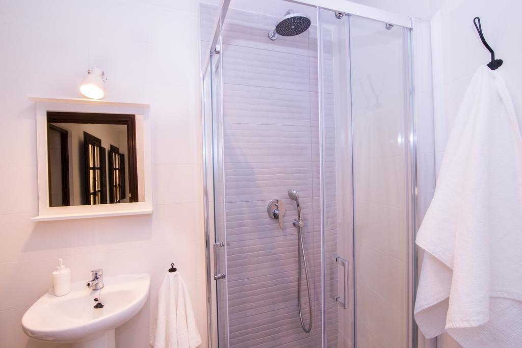 Zahira Suites Гранада Экстерьер фото